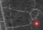 Standbild Bombardierung von Ballale Insel Ballale Salomonen, 1943, aus Sekunde 53 historischem Filmmaterial Videoclip 65675063013