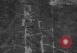 Standbild Bombardierung von Ballale Insel Ballale Salomonen, 1943, aus Sekunde 62 historischem Filmmaterial Videoclip 65675063013