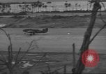 Standbild USA Flugzeuge Insel Ballale Salomonen, 1943, aus Sekunde 27 historischem Filmmaterial Videoclip 65675063014