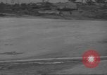 Standbild USA Flugzeuge Insel Ballale Salomonen, 1943, aus Sekunde 31 historischem Filmmaterial Videoclip 65675063014