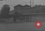 Standbild USA Flugzeuge Munda New Georgia Salomonen, 1943, aus Sekunde 41 historischem Filmmaterial Videoclip 65675063015