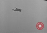 Standbild USA Flugzeuge Munda New Georgia Salomonen, 1943, aus Sekunde 57 historischem Filmmaterial Videoclip 65675063015