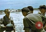 Standbild USAAF B-17s auf den Midway-inseln im Zweiten Weltkrieg Midway Island, 1942, aus Sekunde 20 historischem Filmmaterial Videoclip 65675063018