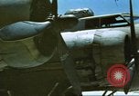 Standbild USAAF B-17s auf den Midway-inseln im Zweiten Weltkrieg Midway Island, 1942, aus Sekunde 38 historischem Filmmaterial Videoclip 65675063018