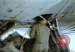 Standbild USAAF B-17s auf den Midway-inseln im Zweiten Weltkrieg Midway Island, 1942, aus Sekunde 44 historischem Filmmaterial Videoclip 65675063018