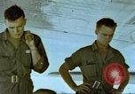 Standbild USAAF B-17s auf den Midway-inseln im Zweiten Weltkrieg Midway Island, 1942, aus Sekunde 59 historischem Filmmaterial Videoclip 65675063018