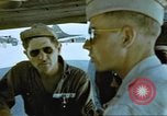 Standbild USAAF B-17s auf den Midway-inseln im Zweiten Weltkrieg Midway Island, 1942, aus Sekunde 60 historischem Filmmaterial Videoclip 65675063018