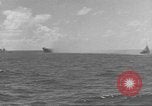 Standbild USS Hornet Fire während der Schlacht von Santa Cruz Insel in Zweiten Weltkrieg Pazifik, 1942, aus Sekunde 23 historischem Filmmaterial Videoclip 65675063023