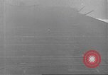 Standbild der USS Enterprise unter Angriff in der Schlacht von Santa Cruz Pazifik, 1942, aus Sekunde 60 historischem Filmmaterial Videoclip 65675063025