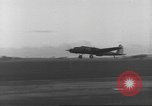 Standbild USA Flugzeuge United States USA, 1943, aus Sekunde 7 historischem Filmmaterial Videoclip 65675063045
