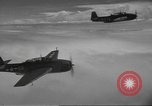 Standbild TBF Avenger Philippinen, 1944, aus Sekunde 20 historischem Filmmaterial Videoclip 65675063051
