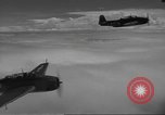 Standbild TBF Avenger Philippinen, 1944, aus Sekunde 26 historischem Filmmaterial Videoclip 65675063051