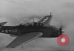 Standbild TBF Avenger Philippinen, 1944, aus Sekunde 43 historischem Filmmaterial Videoclip 65675063051