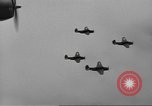 Standbild TBF Avenger Philippinen, 1944, aus Sekunde 49 historischem Filmmaterial Videoclip 65675063051