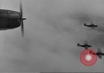 Standbild TBF Avenger Philippinen, 1944, aus Sekunde 54 historischem Filmmaterial Videoclip 65675063051
