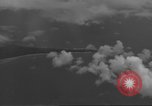 Standbild TBF Avenger Luzon Philippinen, 1944, aus Sekunde 15 historischem Filmmaterial Videoclip 65675063052