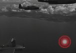 Standbild USA Flugzeuge Luzon Philippinen, 1944, aus Sekunde 20 historischem Filmmaterial Videoclip 65675063053