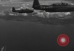 Standbild USA Flugzeuge Luzon Philippinen, 1944, aus Sekunde 26 historischem Filmmaterial Videoclip 65675063053