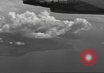 Standbild USA Flugzeuge Luzon Philippinen, 1944, aus Sekunde 62 historischem Filmmaterial Videoclip 65675063053
