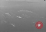 Standbild SB2C Helldiver Luzon Philippinen, 1944, aus Sekunde 16 historischem Filmmaterial Videoclip 65675063054