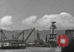 Standbild United States Navy crew Hawaii USA, 1942, aus Sekunde 8 historischem Filmmaterial Videoclip 65675063058