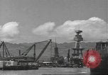 Standbild United States Navy crew Hawaii USA, 1942, aus Sekunde 12 historischem Filmmaterial Videoclip 65675063058