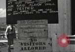 Standbild United States Navy crew Hawaii USA, 1942, aus Sekunde 18 historischem Filmmaterial Videoclip 65675063058