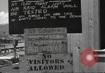 Standbild United States Navy crew Hawaii USA, 1942, aus Sekunde 28 historischem Filmmaterial Videoclip 65675063058
