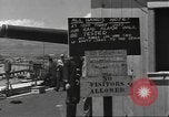 Standbild United States Navy crew Hawaii USA, 1942, aus Sekunde 34 historischem Filmmaterial Videoclip 65675063058