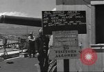 Standbild United States Navy crew Hawaii USA, 1942, aus Sekunde 36 historischem Filmmaterial Videoclip 65675063058