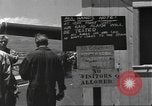 Standbild United States Navy crew Hawaii USA, 1942, aus Sekunde 51 historischem Filmmaterial Videoclip 65675063058