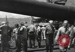 Standbild United States Navy crew Hawaii USA, 1942, aus Sekunde 53 historischem Filmmaterial Videoclip 65675063058