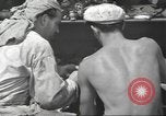 Standbild United States Navy crew Pearl Harbor Hawaii USA, 1942, aus Sekunde 38 historischem Filmmaterial Videoclip 65675063059