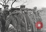 Image Prisonniers de guerre allemands pendant la première Guerre mondiale France, 1917, de la seconde 22 séquences d'archives historiques vidéo 65675063074