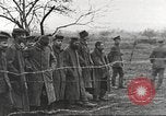 Image Prisonniers de guerre allemands pendant la première Guerre mondiale France, 1917, de la seconde 34 séquences d'archives historiques vidéo 65675063074