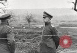 Image Prisonniers de guerre allemands pendant la première Guerre mondiale France, 1917, de la seconde 59 séquences d'archives historiques vidéo 65675063074