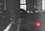 Standbild Amerikanische Rüstungsfabrik Weltkrieg 1 United States USA, 1917, aus Sekunde 44 historischem Filmmaterial Videoclip 65675063078