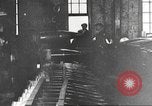 Standbild Amerikanische Rüstungsfabrik Weltkrieg 1 United States USA, 1917, aus Sekunde 47 historischem Filmmaterial Videoclip 65675063078