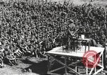 Standbild Neue Rekruten der US-Armee im Trainingslager des 1 Weltkrieges United States USA, 1917, aus Sekunde 18 historischem Filmmaterial Videoclip 65675063079