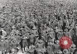 Standbild Neue Rekruten der US-Armee im Trainingslager des 1 Weltkrieges United States USA, 1917, aus Sekunde 39 historischem Filmmaterial Videoclip 65675063079