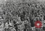 Standbild Neue Rekruten der US-Armee im Trainingslager des 1 Weltkrieges United States USA, 1917, aus Sekunde 42 historischem Filmmaterial Videoclip 65675063079