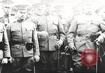 Immagine di John Pershing esamina le forze in Francia Francia, 1917, secondo 5 filmato di repertorio 65675063088