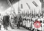 Immagine di John Pershing esamina le forze in Francia Francia, 1917, secondo 23 filmato di repertorio 65675063088