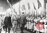 Immagine di John Pershing esamina le forze in Francia Francia, 1917, secondo 24 filmato di repertorio 65675063088