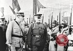 Immagine di John Pershing esamina le forze in Francia Francia, 1917, secondo 28 filmato di repertorio 65675063088