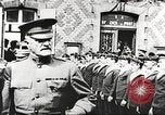 Immagine di John Pershing esamina le forze in Francia Francia, 1917, secondo 34 filmato di repertorio 65675063088