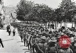 Immagine di Soldati degli Stati Uniti che arrivano in Francia prima guerra mondiale Francia, 1917, secondo 22 filmato di repertorio 65675063089