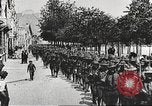 Immagine di Soldati degli Stati Uniti che arrivano in Francia prima guerra mondiale Francia, 1917, secondo 39 filmato di repertorio 65675063089