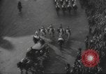 Image Proclamation d'adhésion de la reine Elizabeth II London England Royaume-Uni, 1952, de la seconde 10 séquences d'archives historiques vidéo 65675063093