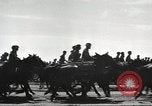 Immagine di 1a divisione di cavalleria Fort Riley Kansas USA, 1942, secondo 39 filmato di repertorio 65675063103
